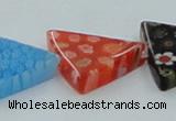 CLG594 16 inches 20*20mm triangle lampwork glass beads wholesale